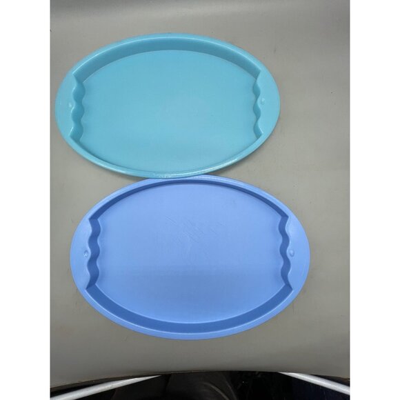 set of 2 Christmas trays blue removable place mats polar bear nut cracker READ - Picture 2 of 7